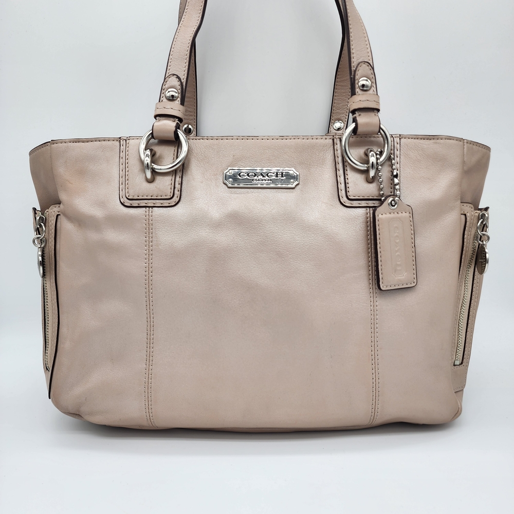 Coach F19252 Cream Pink Beige Shimmering Leather Tote Medium - Picture 3 of 16